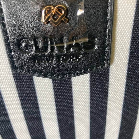 NWT Gunas New York Mini Tote style purse Crossbody Strap Dust Bag Oasis Black - Picture 6 of 7